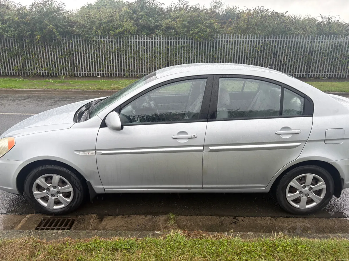 Hyundai Accent Brand new NCT and serviced - Image 4