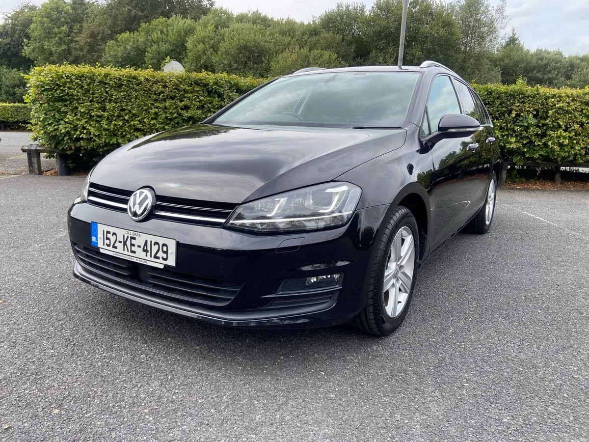 2015 Volkswagen Golf Estate 1.2 TSI Auto - Image 1