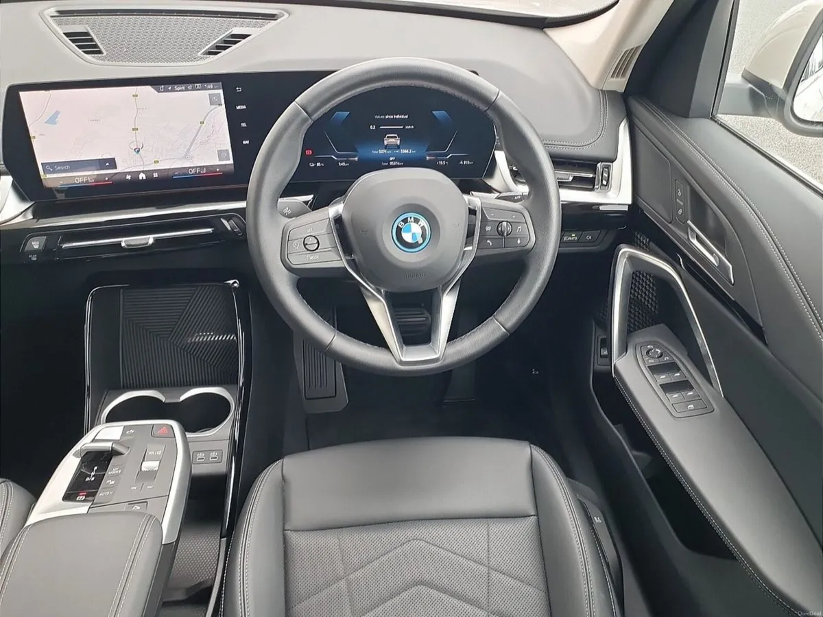 BMW iX1 eDrive20 Sport - Image 5