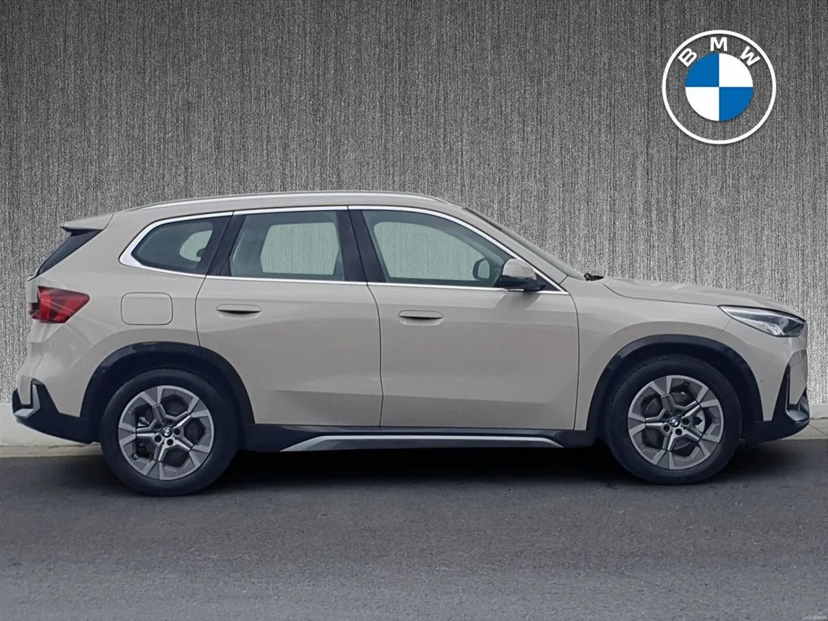 BMW iX1 eDrive20 Sport - Image 3