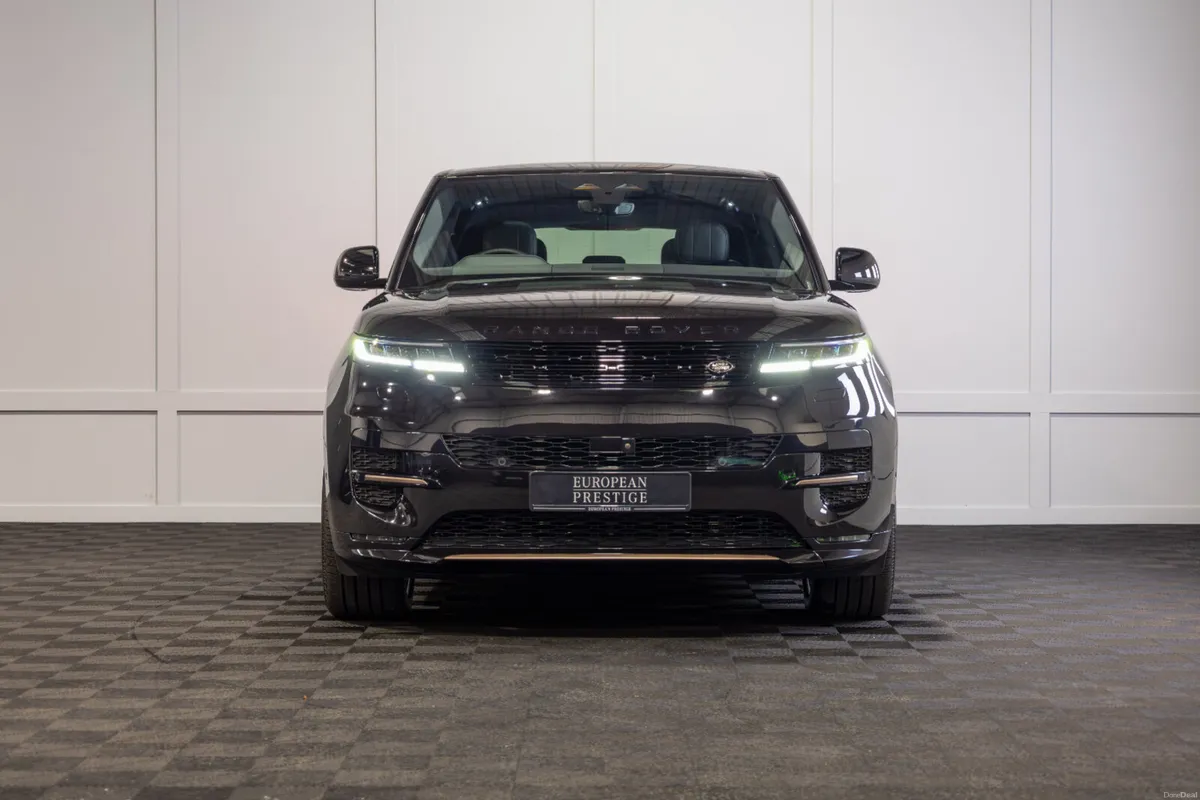 2026 Range Rover Sport P460e Dynamic SE *Pan Roof - Image 2