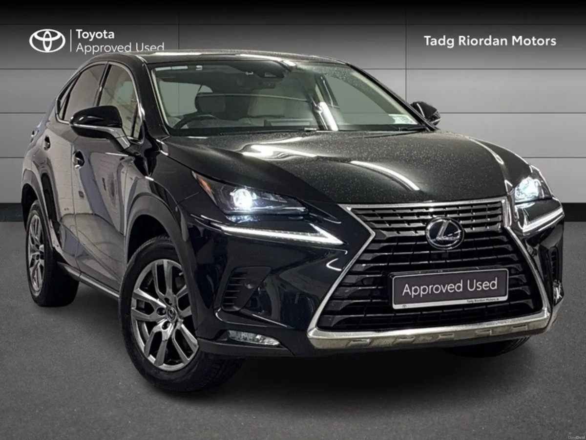 Lexus NX NX 300 H FWD EXECUTIVE - Image 1