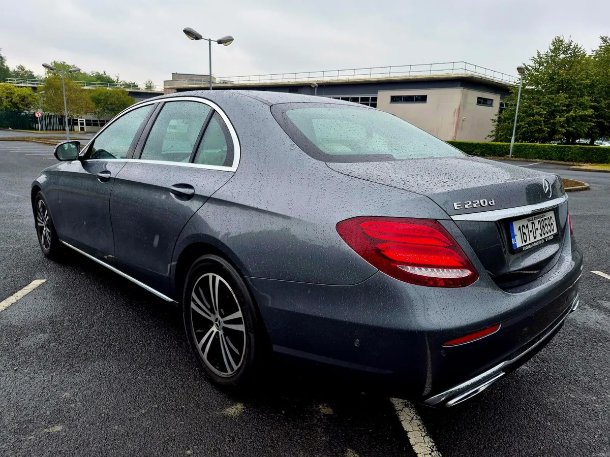 2016 MERCEDES BENZ E200  CDI SE AUTO  LOW MILES - Image 2