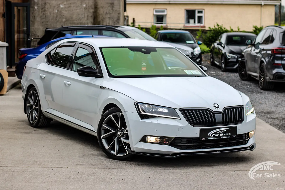 2017 SKODA SUPERB SPORT-LINE - Image 4