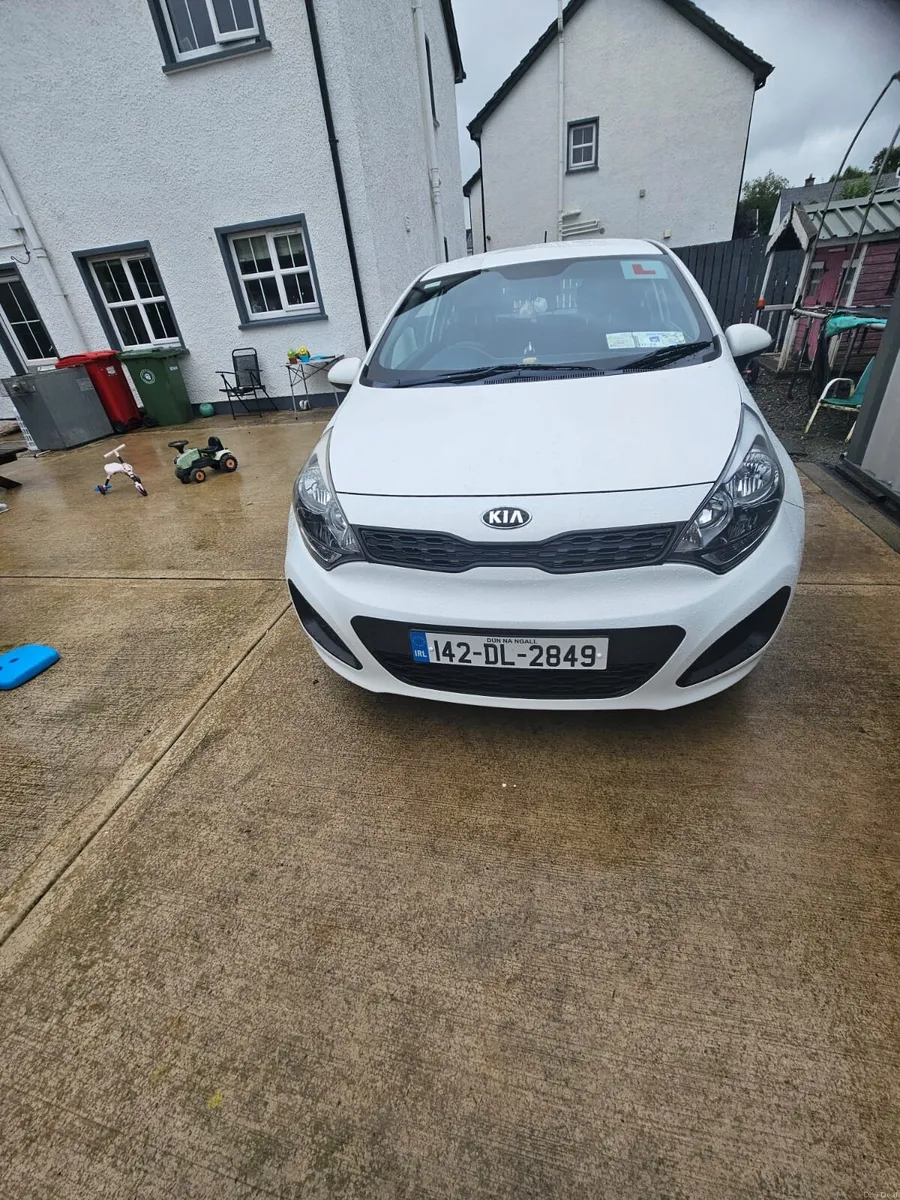 Car - Image 2