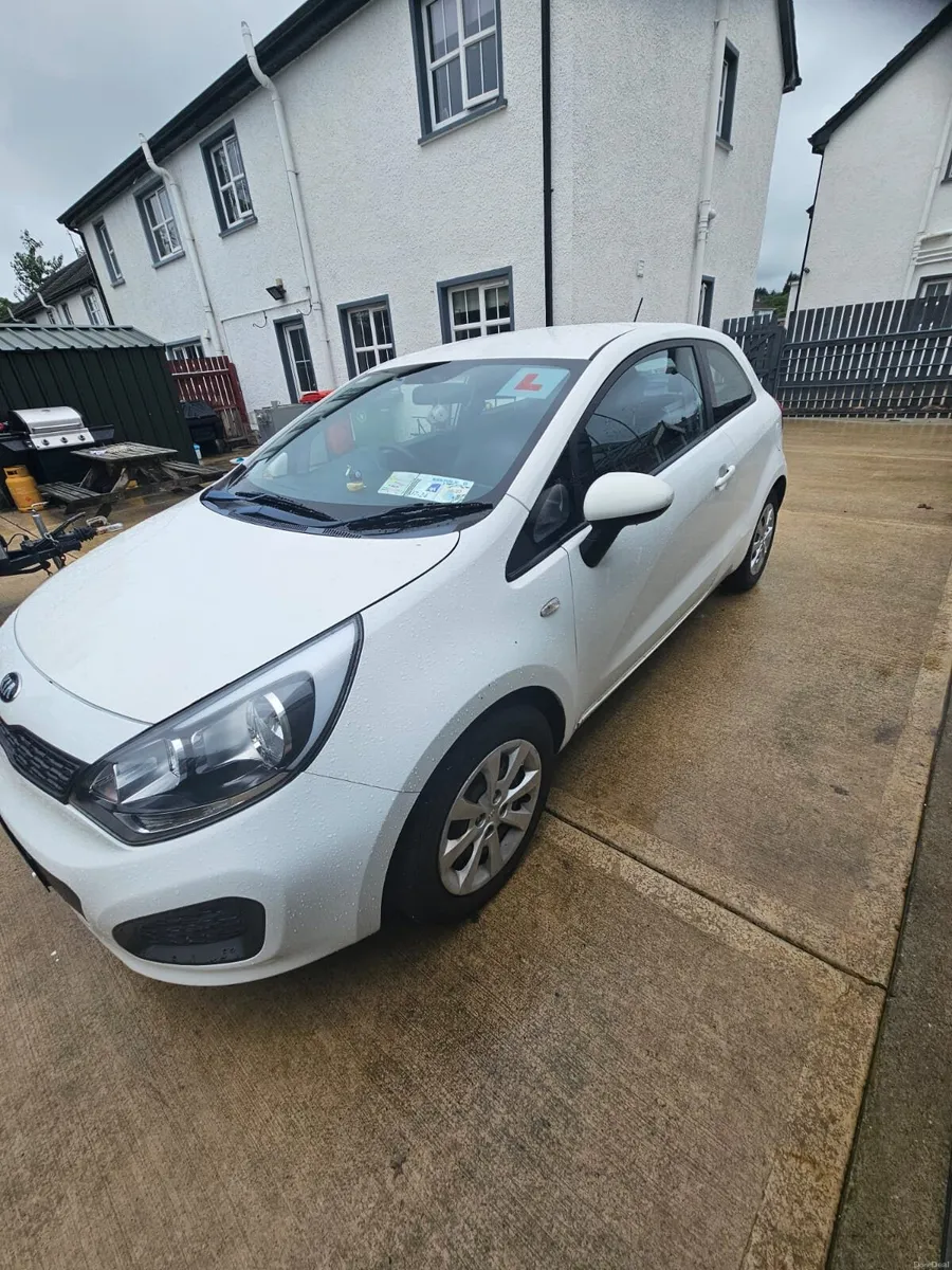Car - Image 4
