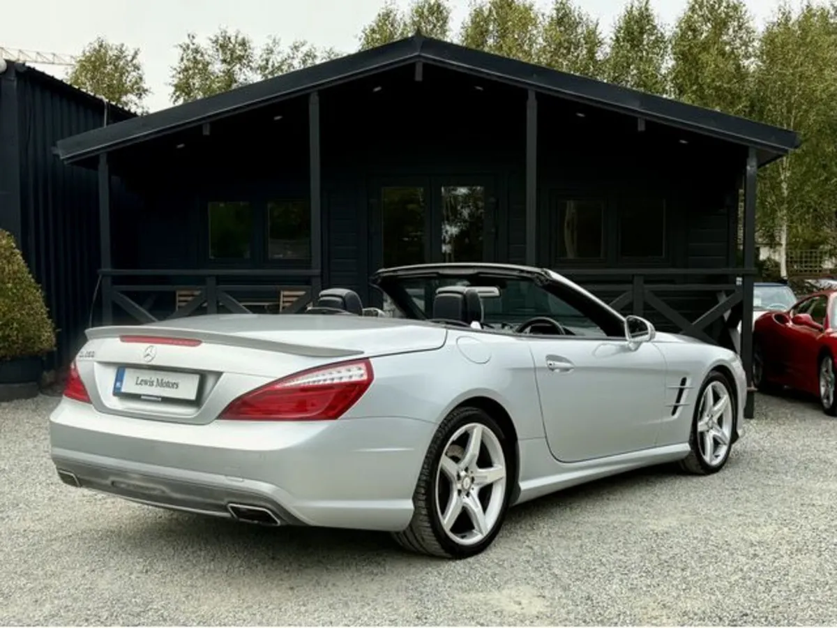 Mercedes-Benz SL-Class SL 350 AMG, 306BHP, REAR VI - Image 6