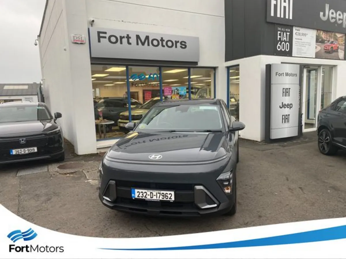Hyundai KONA Signature , Hybrid Automatic , New Mo - Image 2