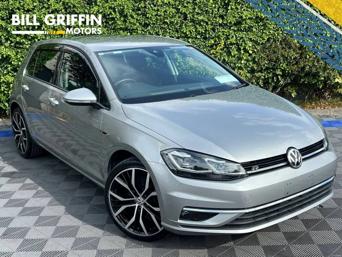 Volkswagen Golf R-LINE PACK 1.2 TSI AUTO // APPLE - Image 1