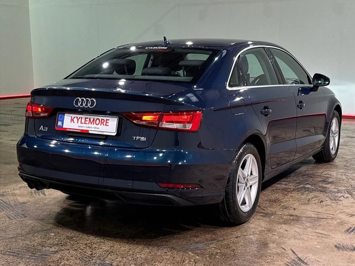 Audi A3 1.4 TSI AUTOMATIC SALOON - FACTORY ALLOYS - Image 3