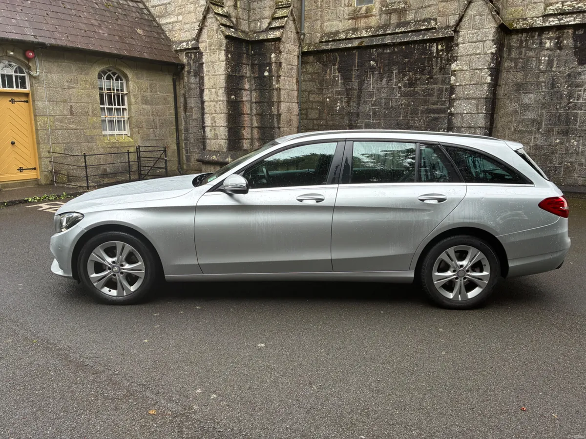 Mercedes-Benz C22D Tourer 143klms ! - Image 5