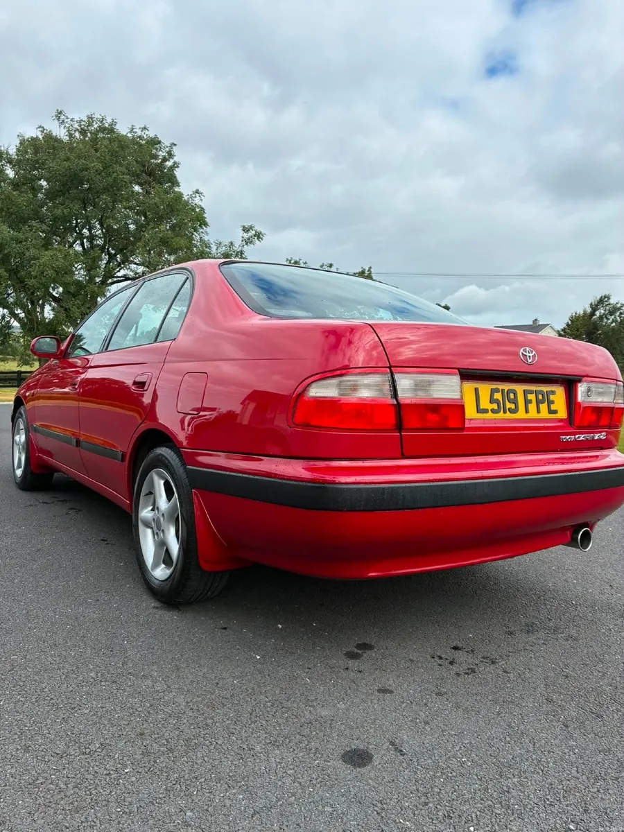 Toyota Carina E - Image 3