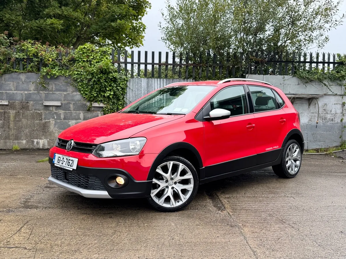 2016 POLO CROSS. ONLY 59K KMS. 2 YEAR NCT. AUTO1.2 - Image 3
