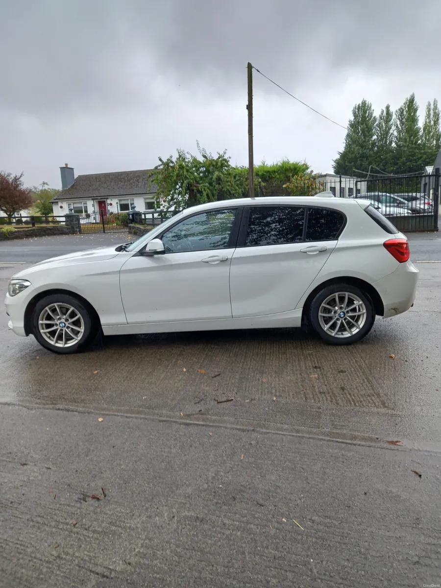 2016 BMW 1-Series 118i Automatic - Image 4