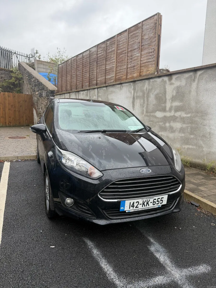 142 Ford Fiesta Zetec 1.2L Manual - Image 1