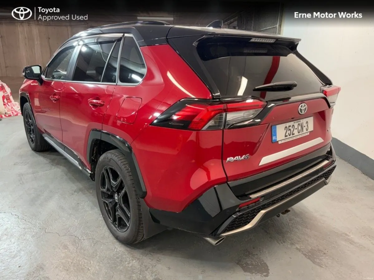 Toyota RAV4 RAV4 PLUG-IN HYB GR SPORT REDUCED -150 - Image 3