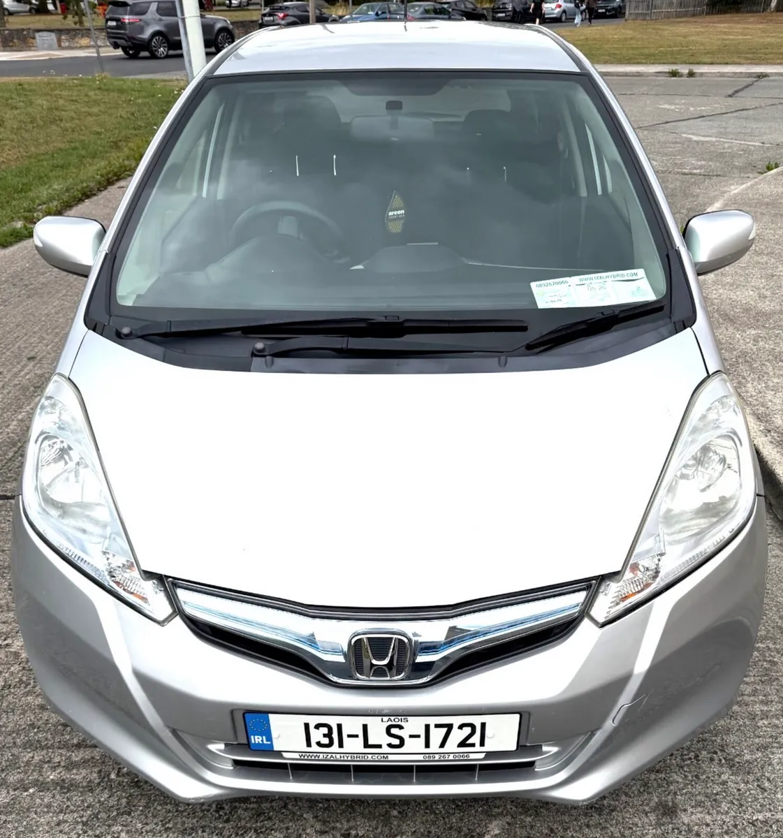 Honda fit hybrid automatic 2013 - Image 1