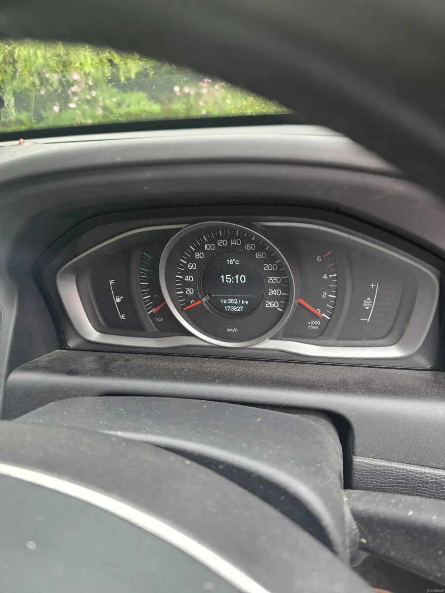 Volvo XC60 2015 - Image 6