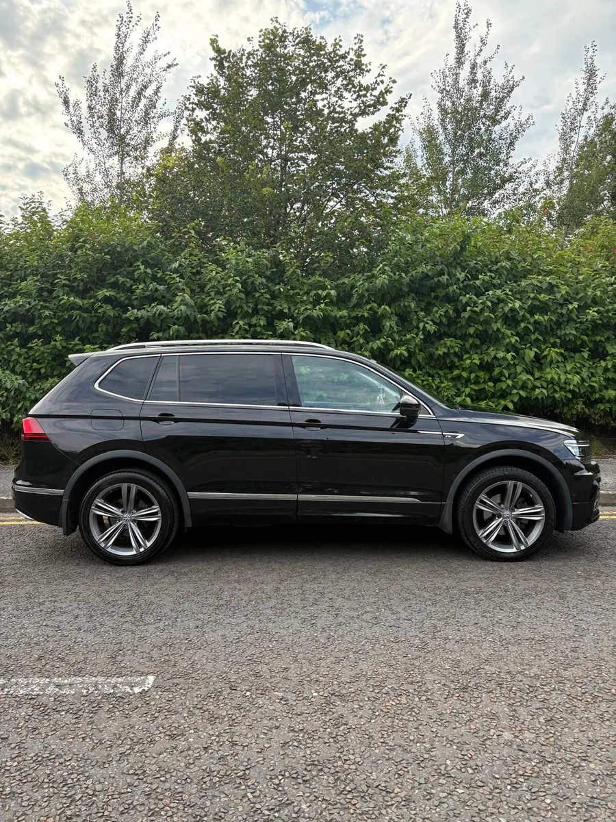 Volkswagen Tiguan Allspace R line - Image 1