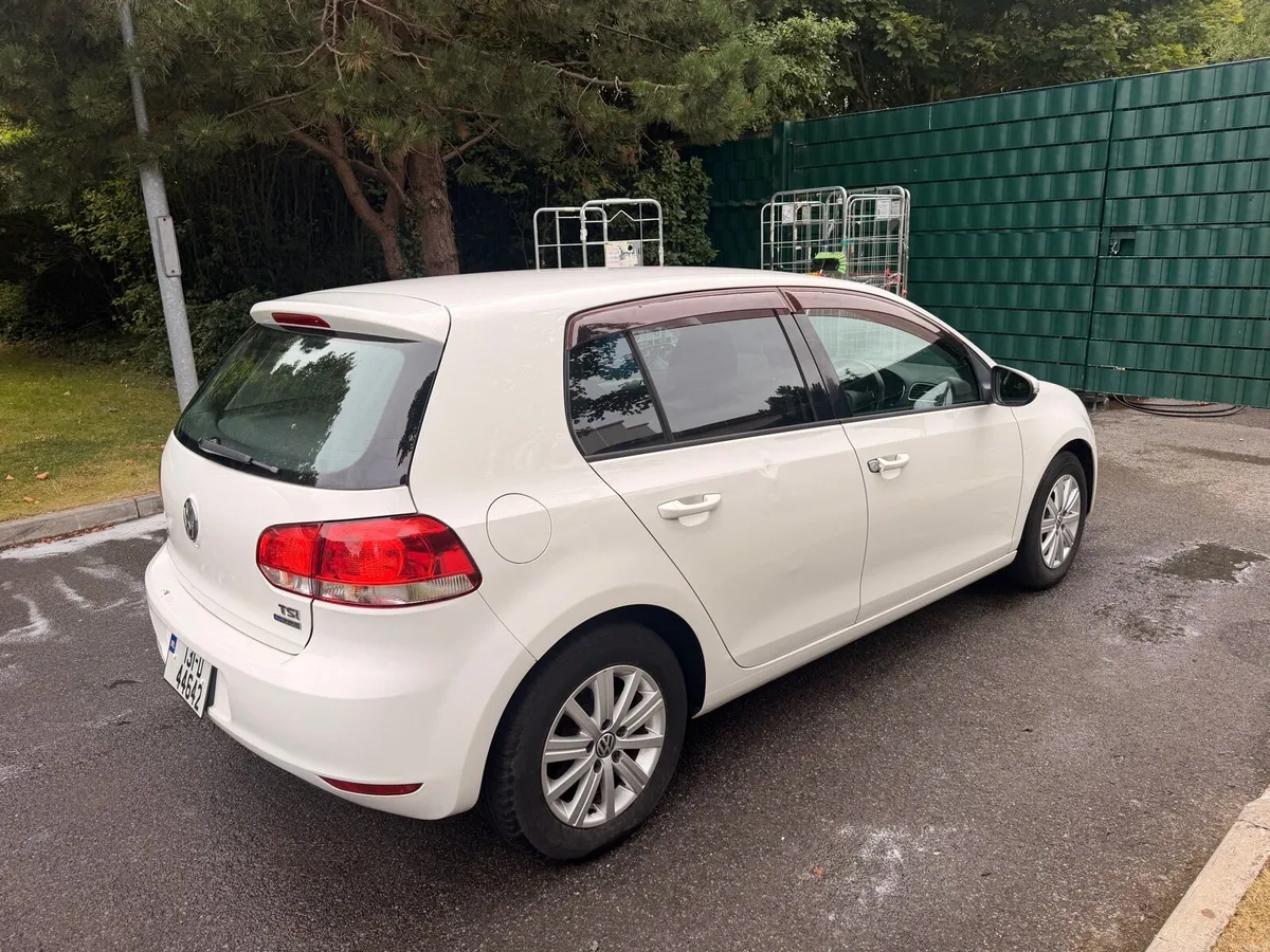 AUTO VW GOLF LOW KM - Image 1