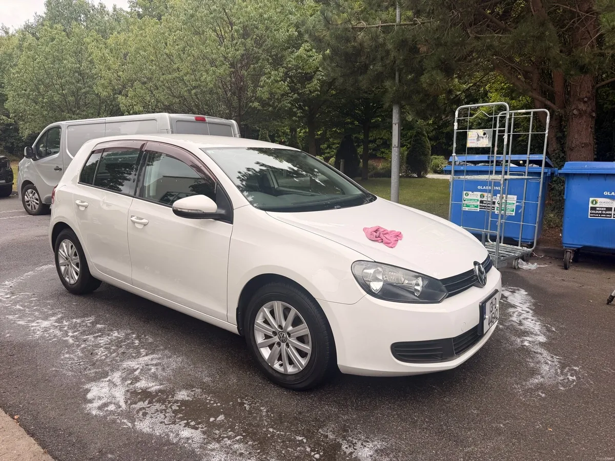AUTO VW GOLF LOW KM - Image 5