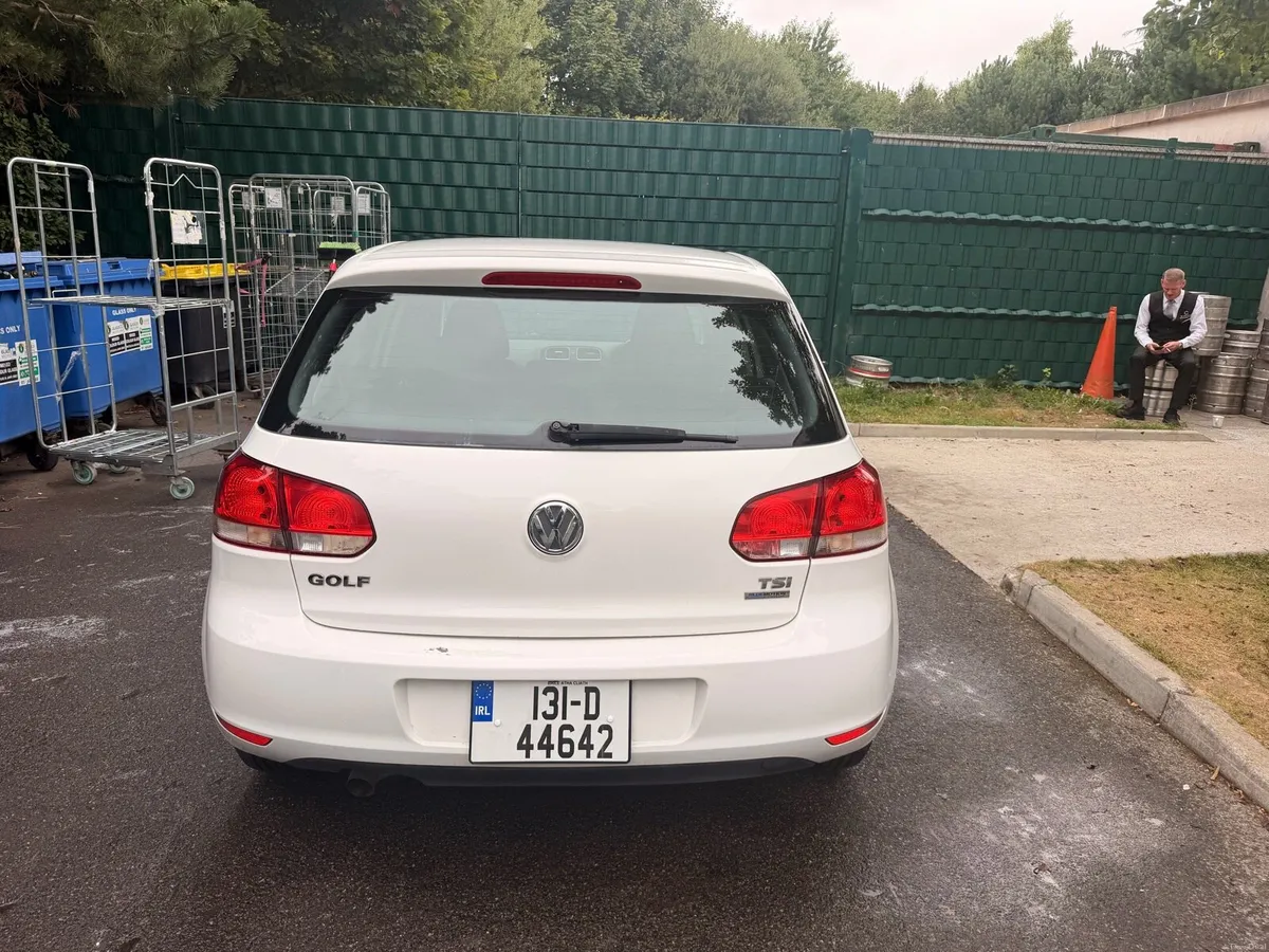 AUTO VW GOLF LOW KM - Image 2