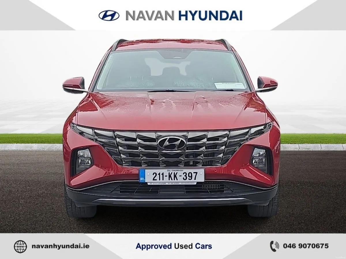 Hyundai Tucson 2WD Executive Plus *4.9% APR!* - Image 2