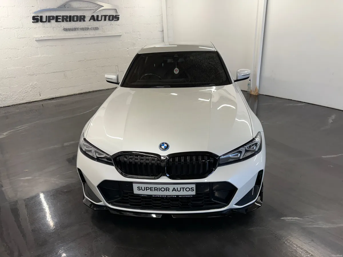 2023 BMW 3-Series 330e Msport LCI LOW MILEAGE - Image 3