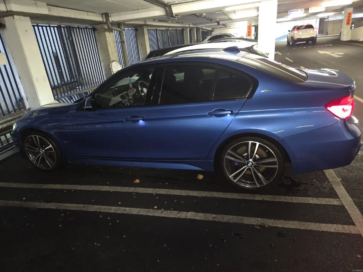 BMW 3-Series 2017 - Image 1