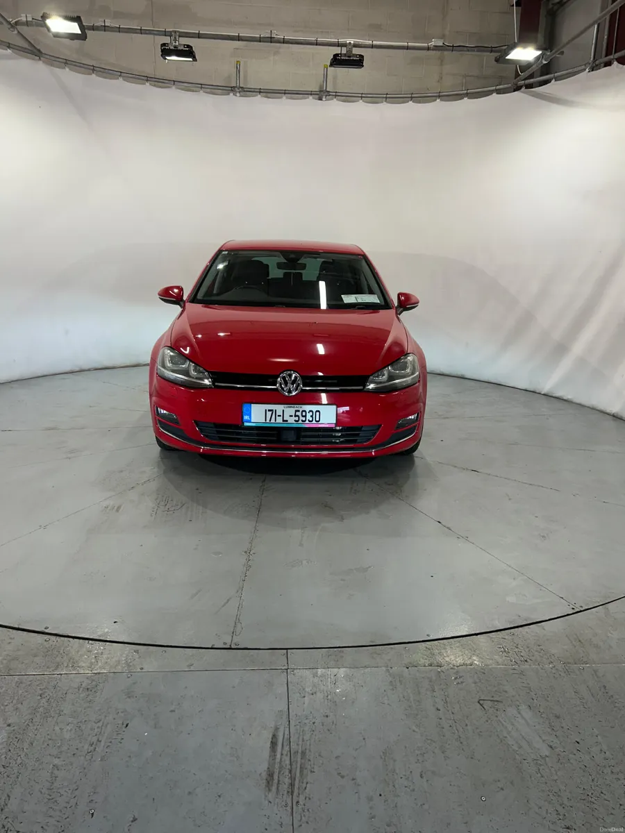 Volkswagen Golf 2017 - Image 2