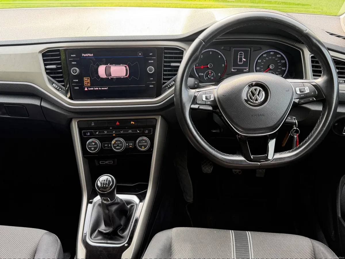 2020 Volkswagen T-Roc 1.6 TDI DESIGN EDTION - Image 6