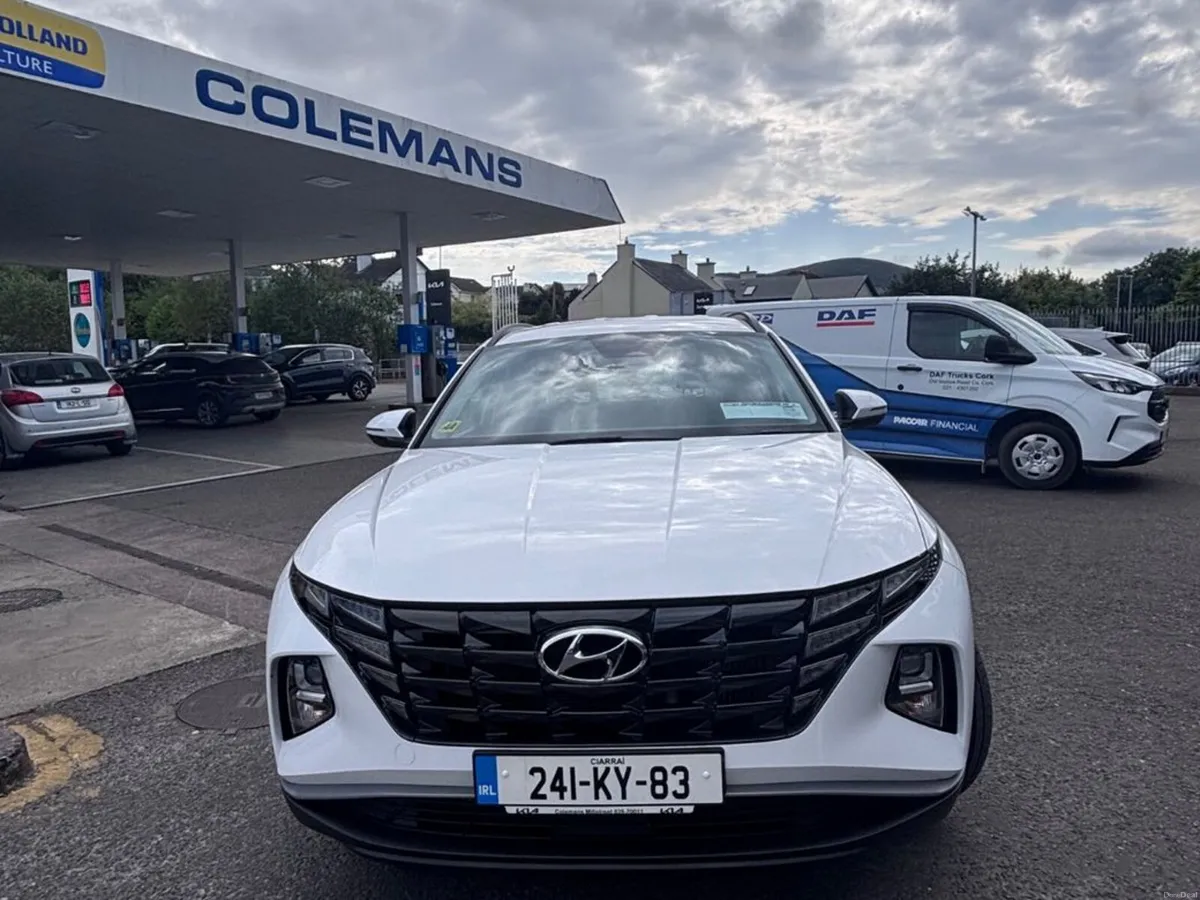 Hyundai Tucson Executive 1.6 Diesel 2024 (241) - Image 2
