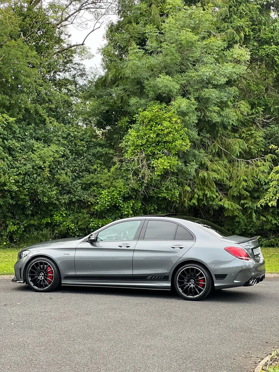Mercedes Benz C43 AMG Premium Plus 4Matic - Image 2