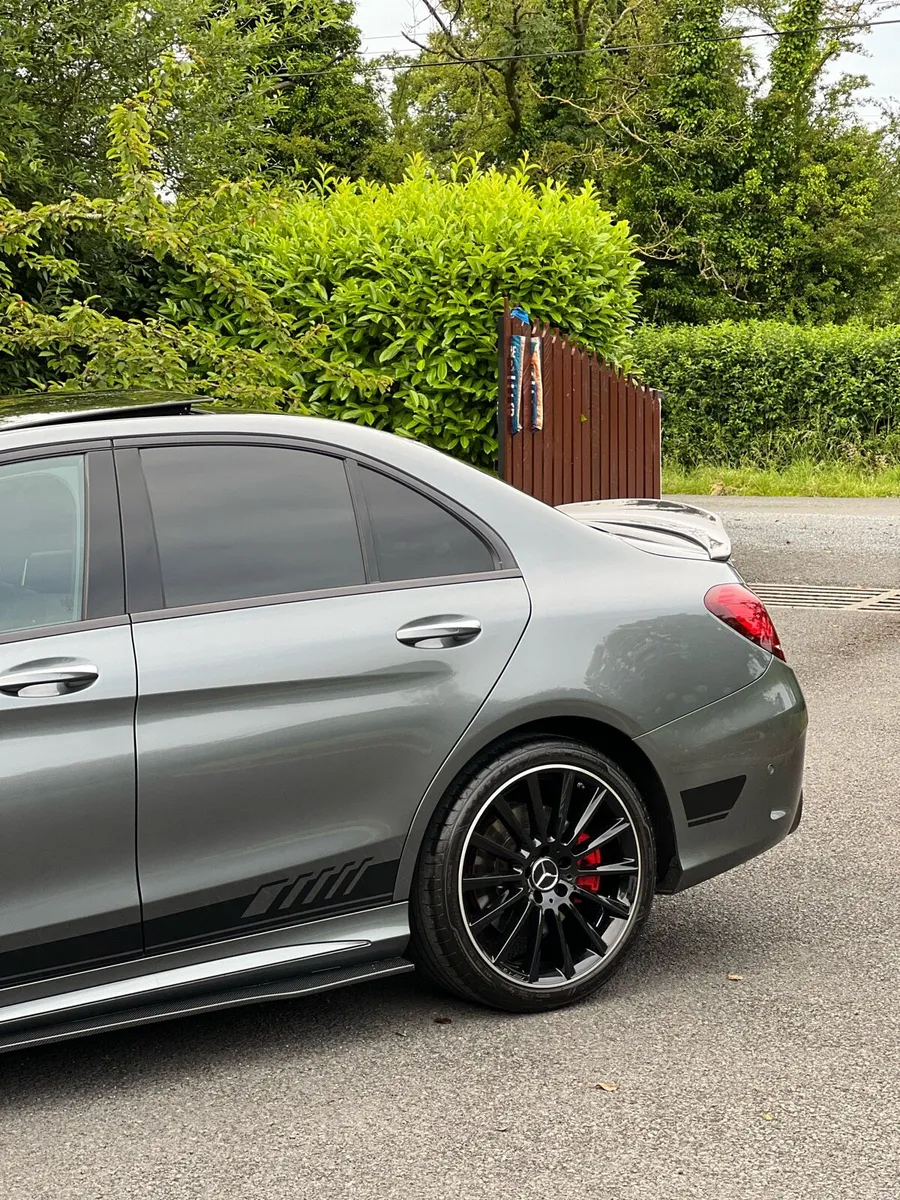 Mercedes Benz C43 AMG Premium Plus 4Matic - Image 3