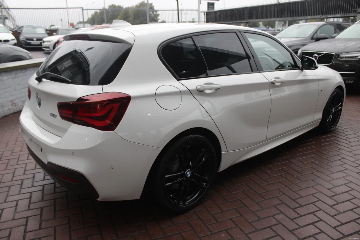 2019 BMW 118I - Image 4
