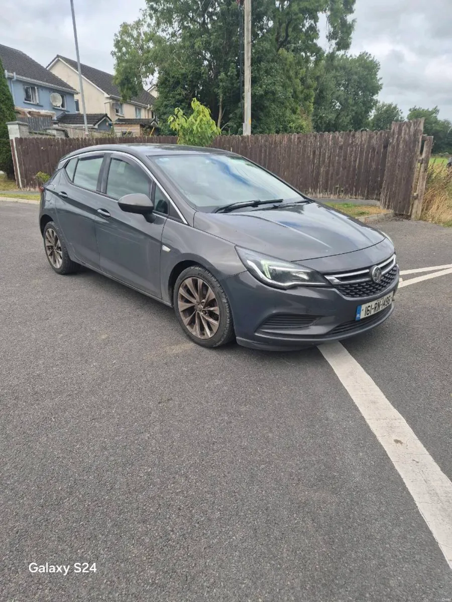 VAUXHALL  Astra 2016 Diesel - Image 1