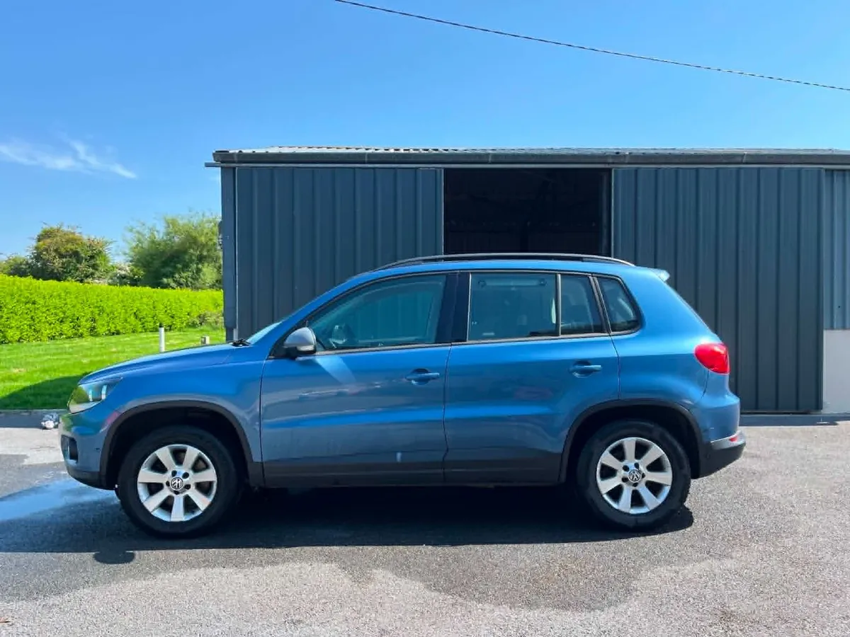 Vw Tiguan 2.0 TDI, Automatic 4x4 Off Road Edition - Image 2