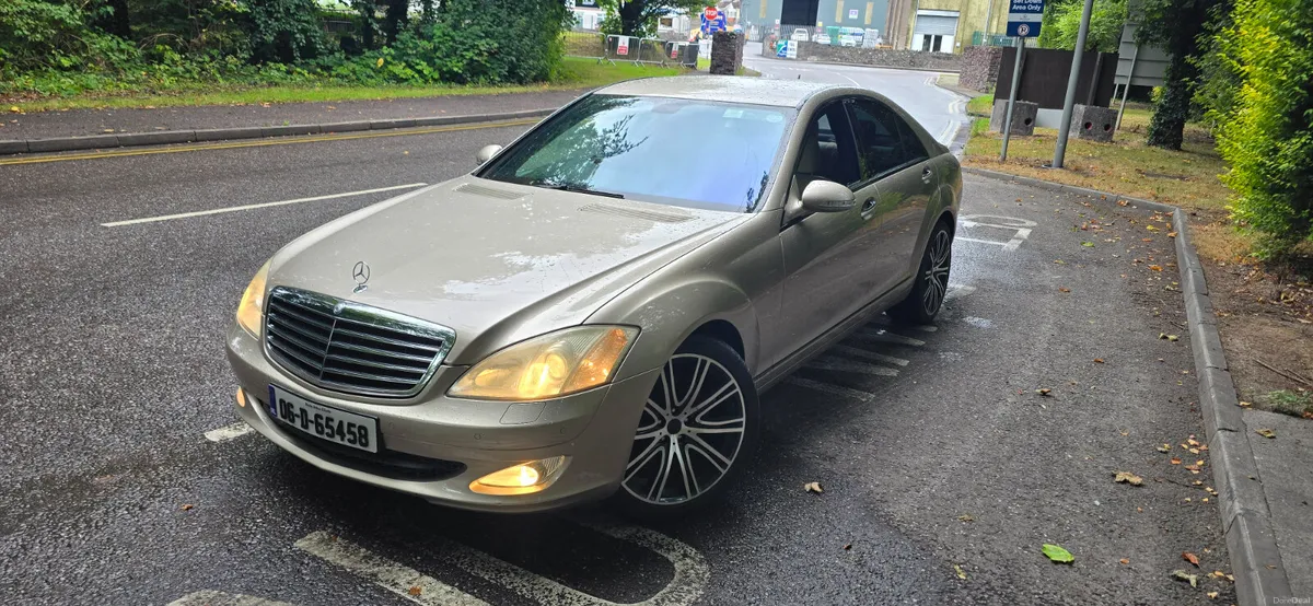 Mercedes-Benz S-Class 2006 LOW MILES - Image 1