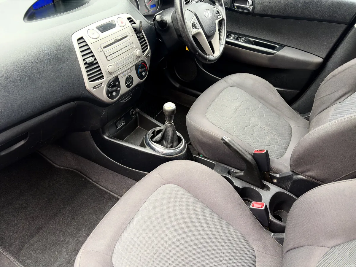 Hyundai i20 2011 1.2 Petrol new nct 7/27 tax 8/26 - Image 6