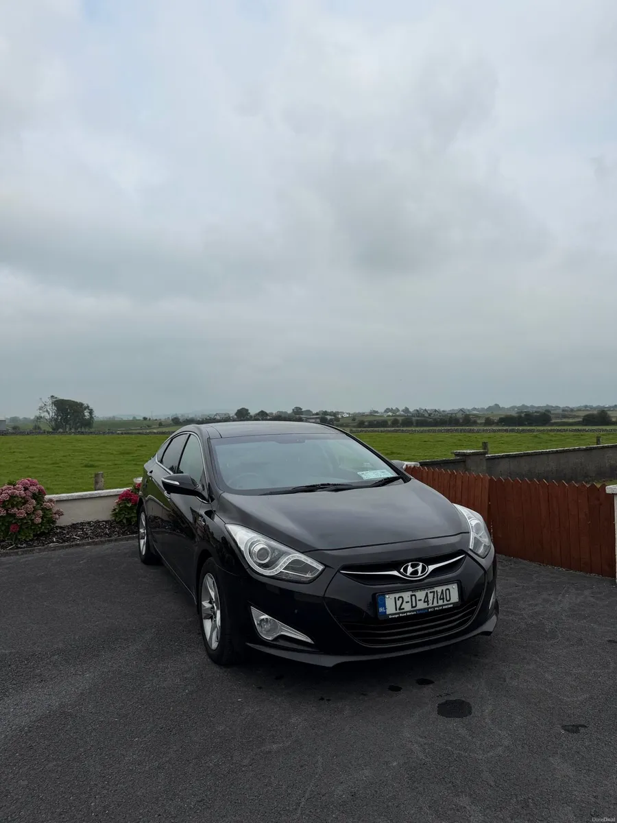 Hyundai i40 | 1.7 Diesel | Blue Drive High Spec - Image 2