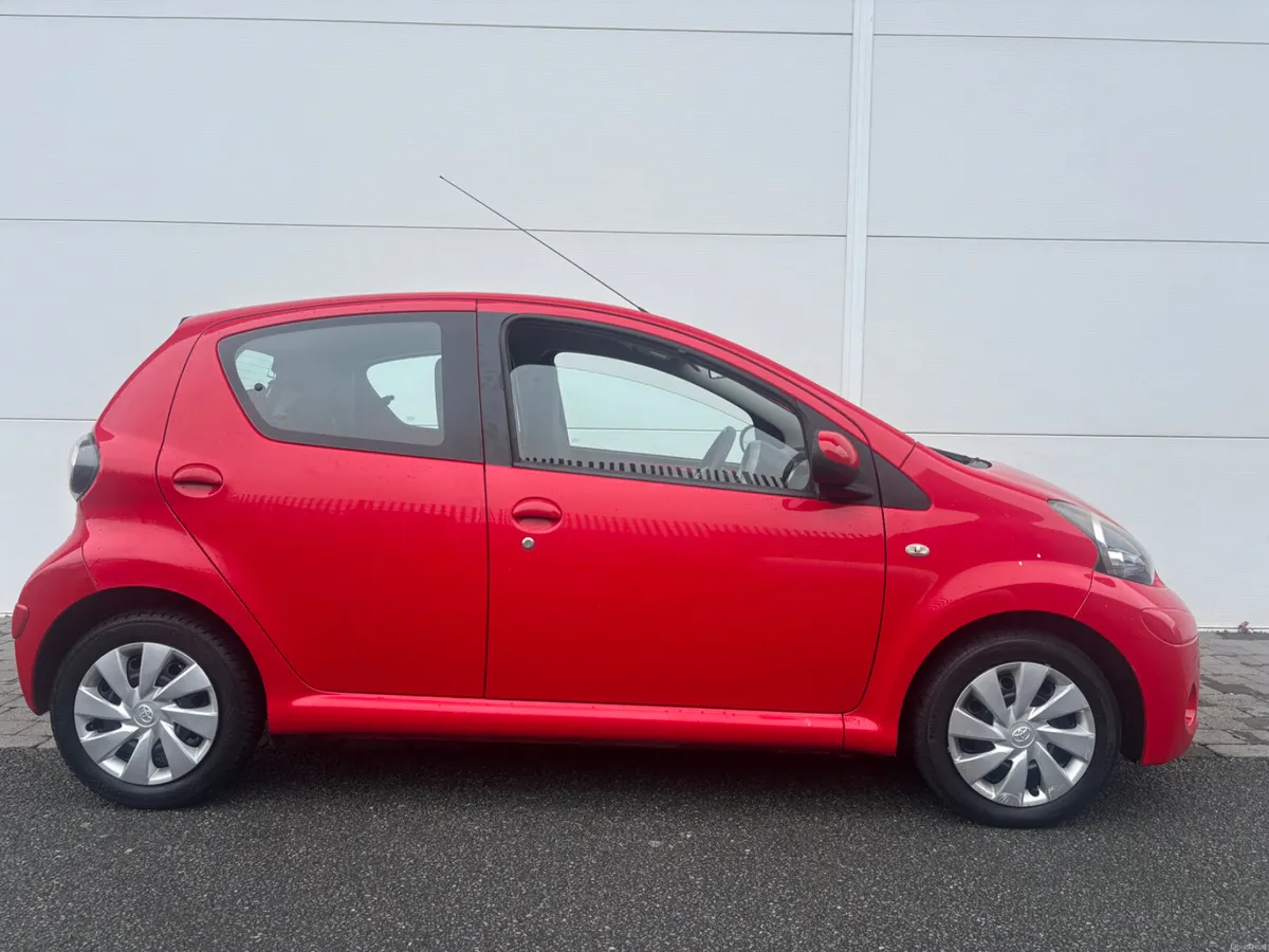 2012 TOYOTA AYGO 1.0i5D NCT TAX - Image 5