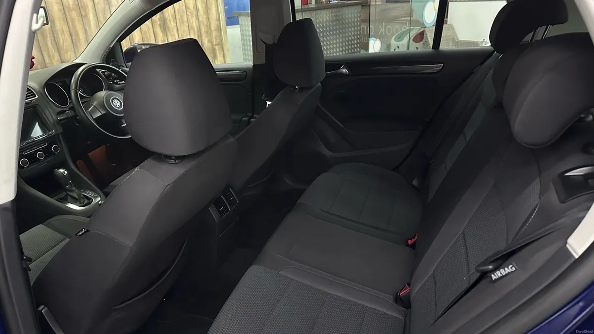VW Golf - Image 4