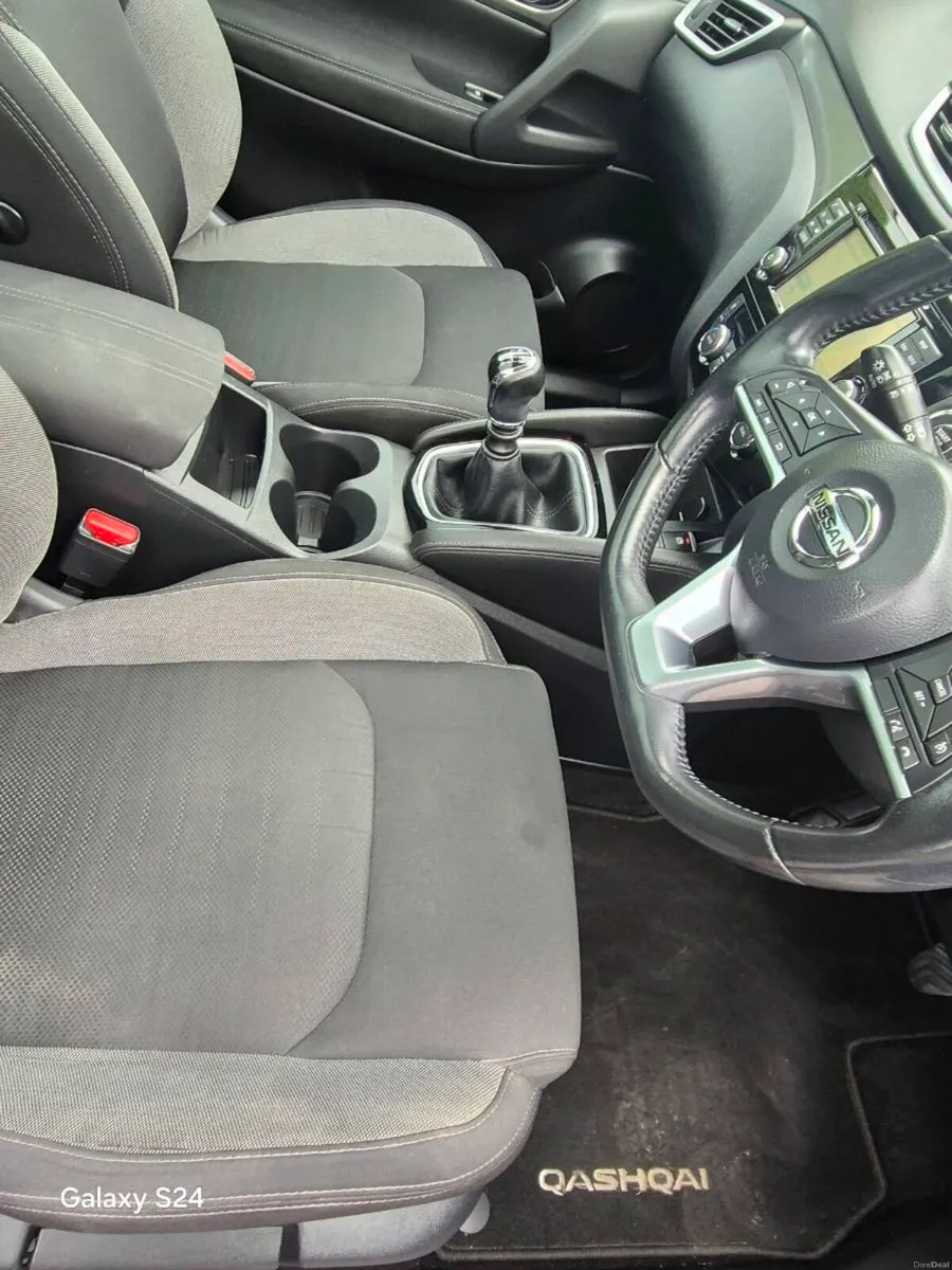 Nissan Quashqai Diesel 2018 - Image 5