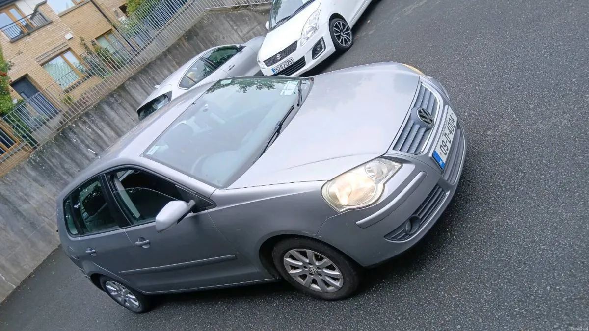 Volkswagen polo petrol sport - Image 1