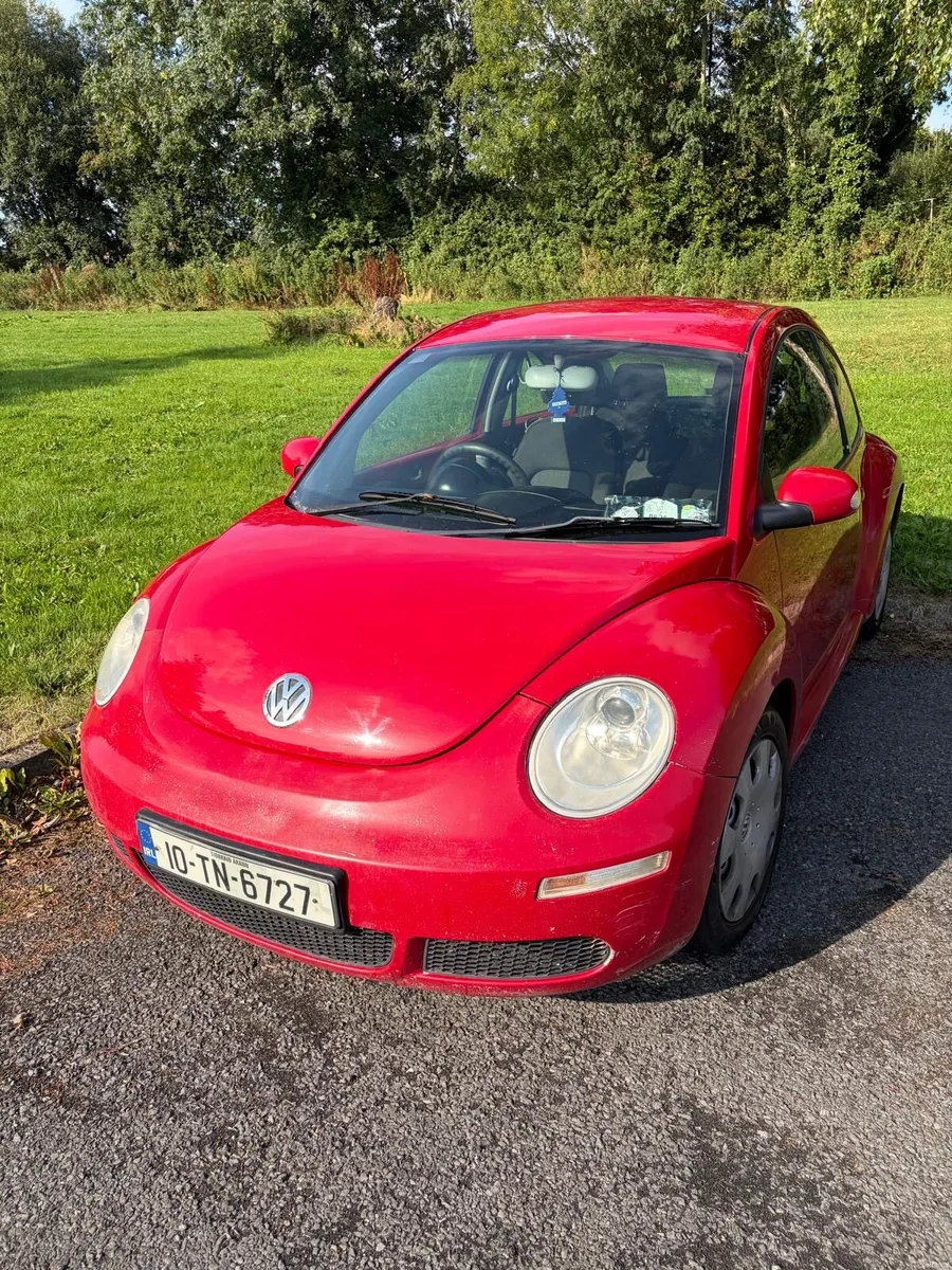Volkswagen Beetle - Image 1