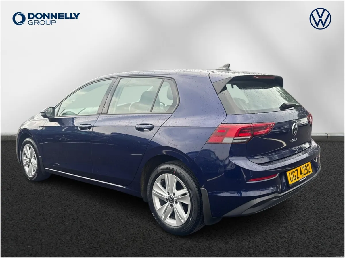 Volkswagen Golf Hatchback Life - Image 3