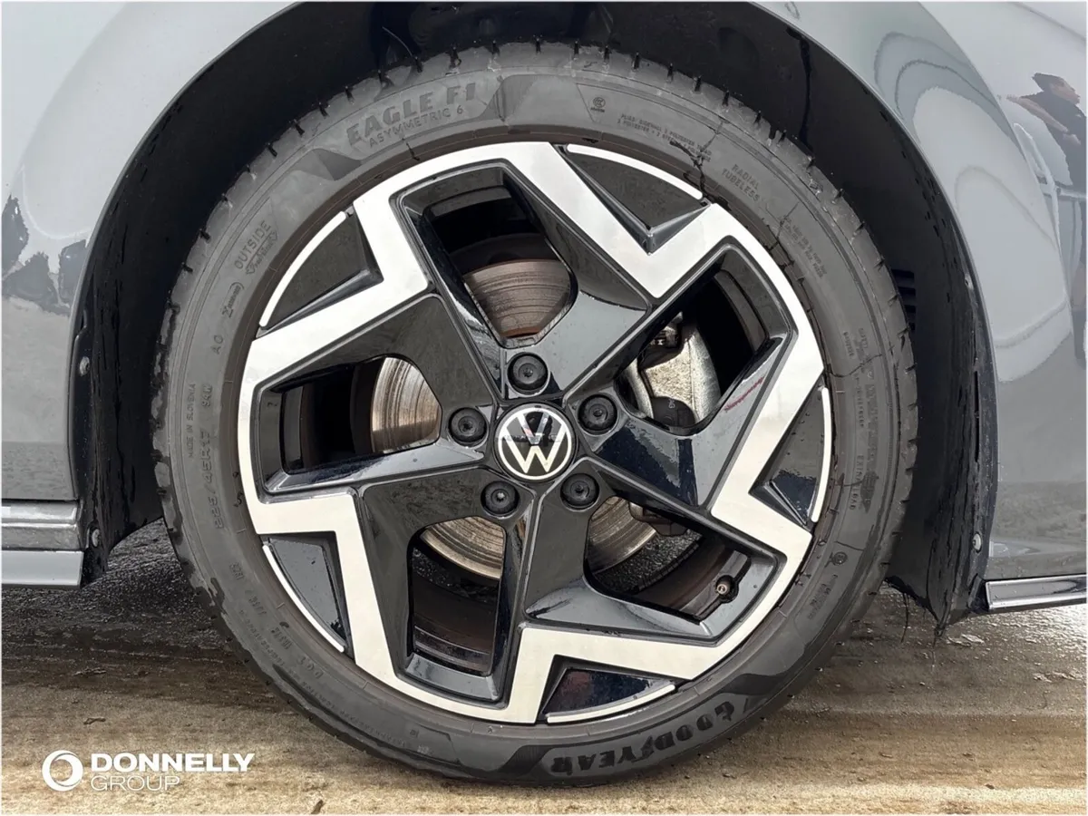 Volkswagen Golf 1.5 TSI 150 R-Line 5dr - Image 5