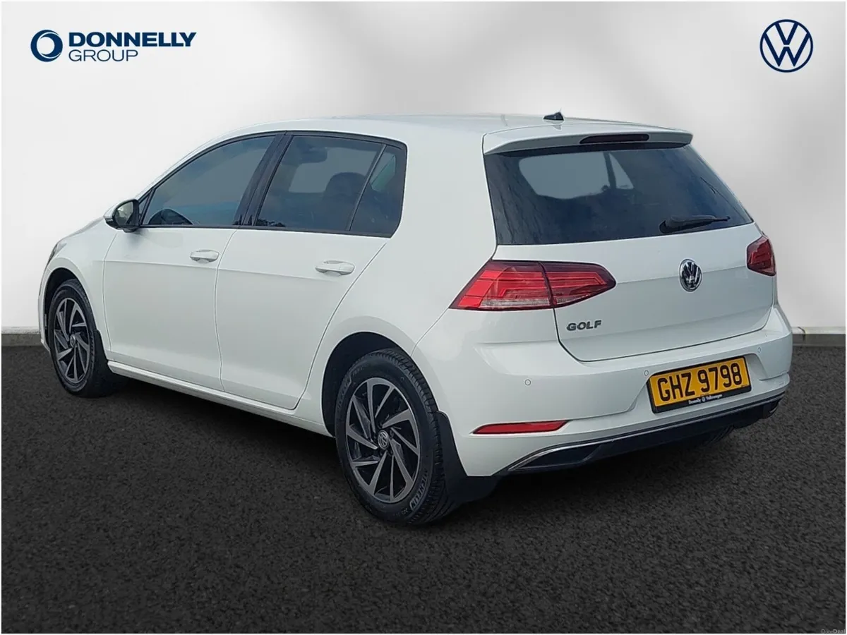 Volkswagen Golf Diesel Hatchback Match Edition - Image 3