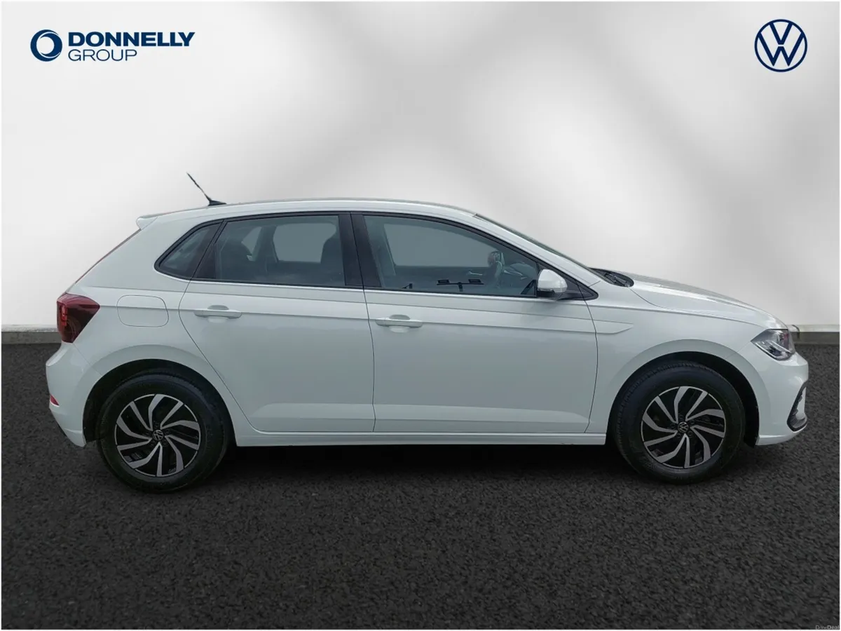 Volkswagen Polo Hatchback Life - Image 4