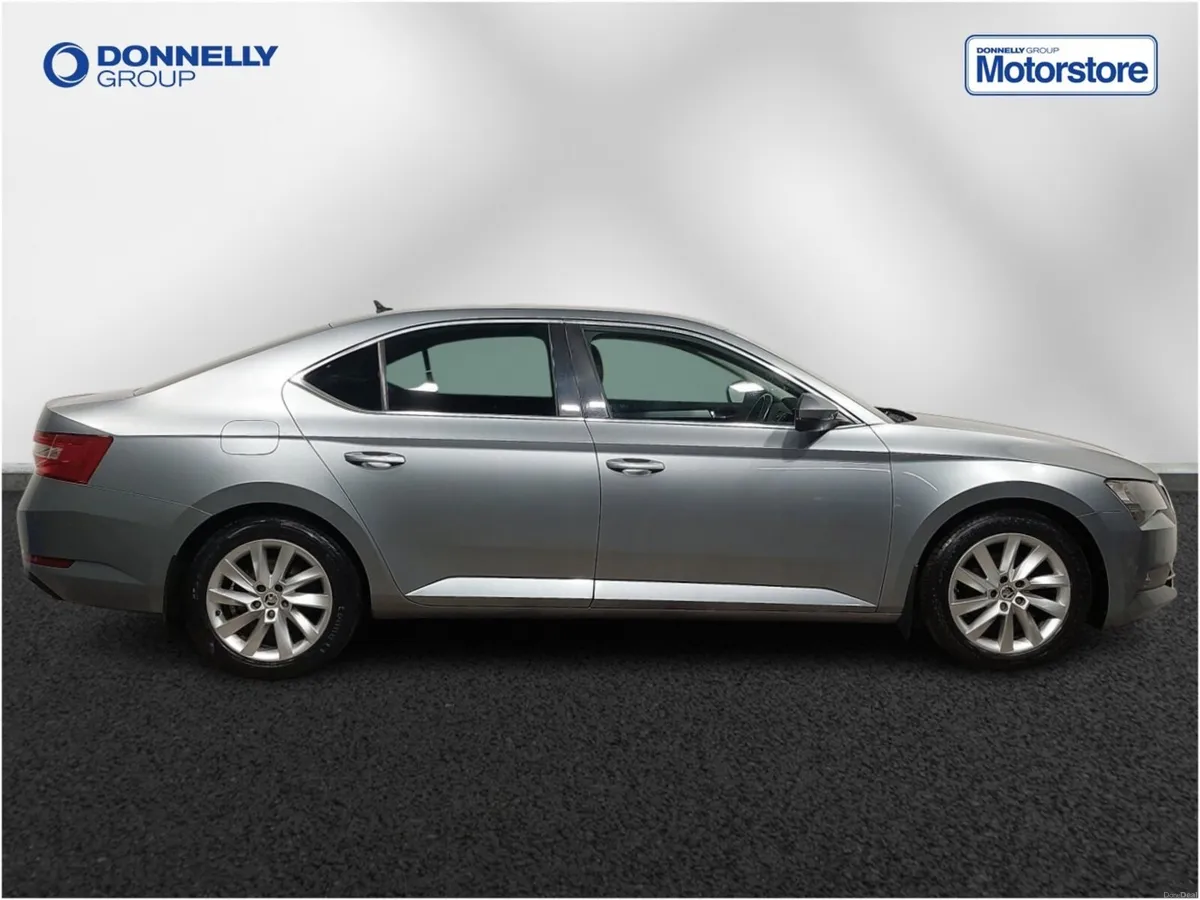 Skoda SUPERB 1.6 TDI CR SE Business 5dr - Image 3